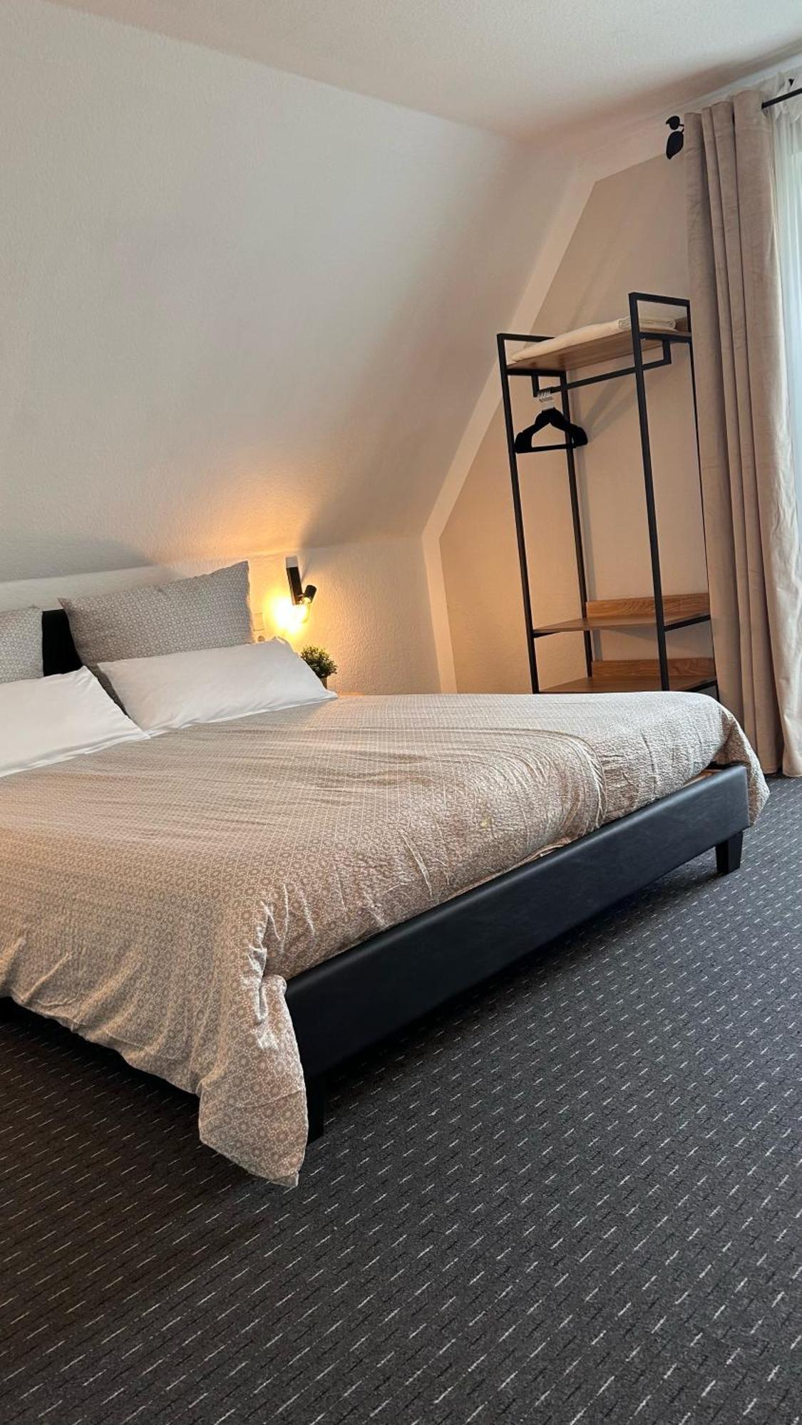 Haus Uebernachtenswert Cochem Mosel Ngoại thất bức ảnh